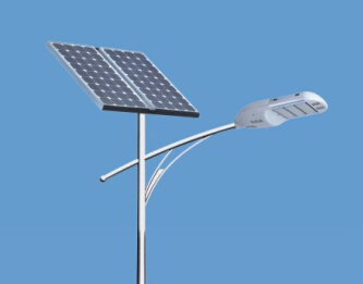 華可：如何確定led太陽能路燈的抗雨天數(shù)？
