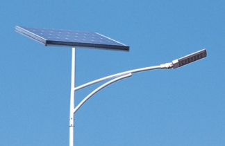 Led太陽能路燈與普通路燈哪款更適合新農(nóng)村？